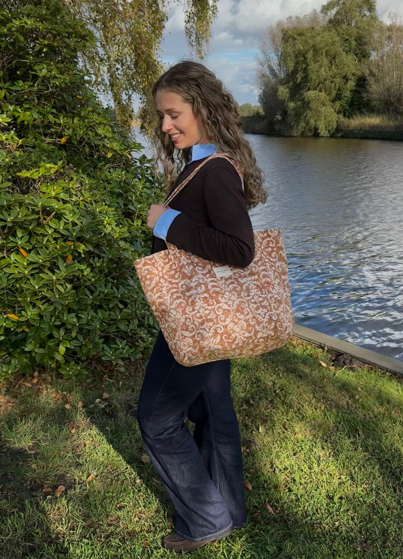 Grote Shopper MOSTI
