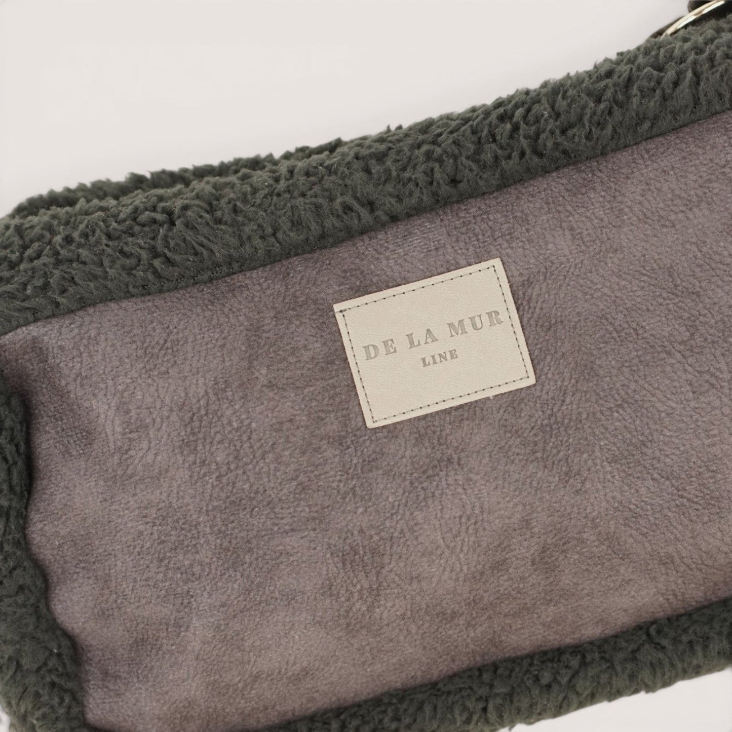 Umhängetasche Klein Limited Edition CENE