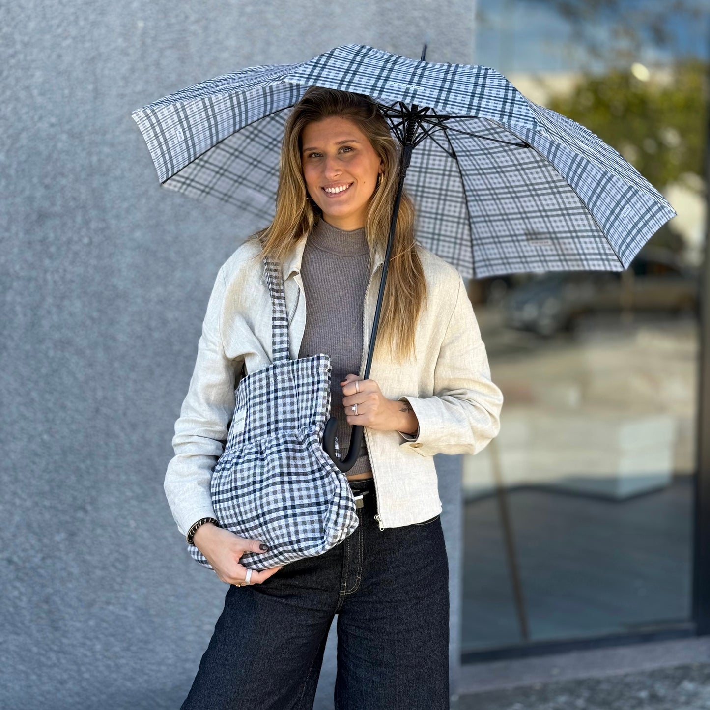 Geschenkset LIAN – Rüschentasche und Regenschirm